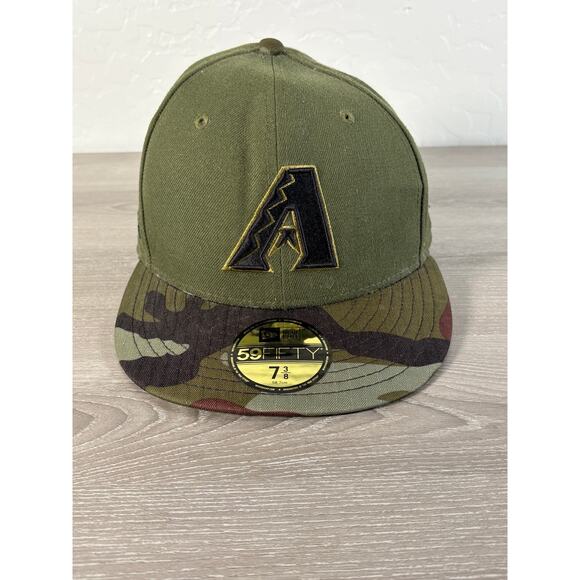 Arizona Diamondbacks MLB Camouflage Fitted Baseball Hat New Era Size 7 3/8- EUC - Picture 1 of 6